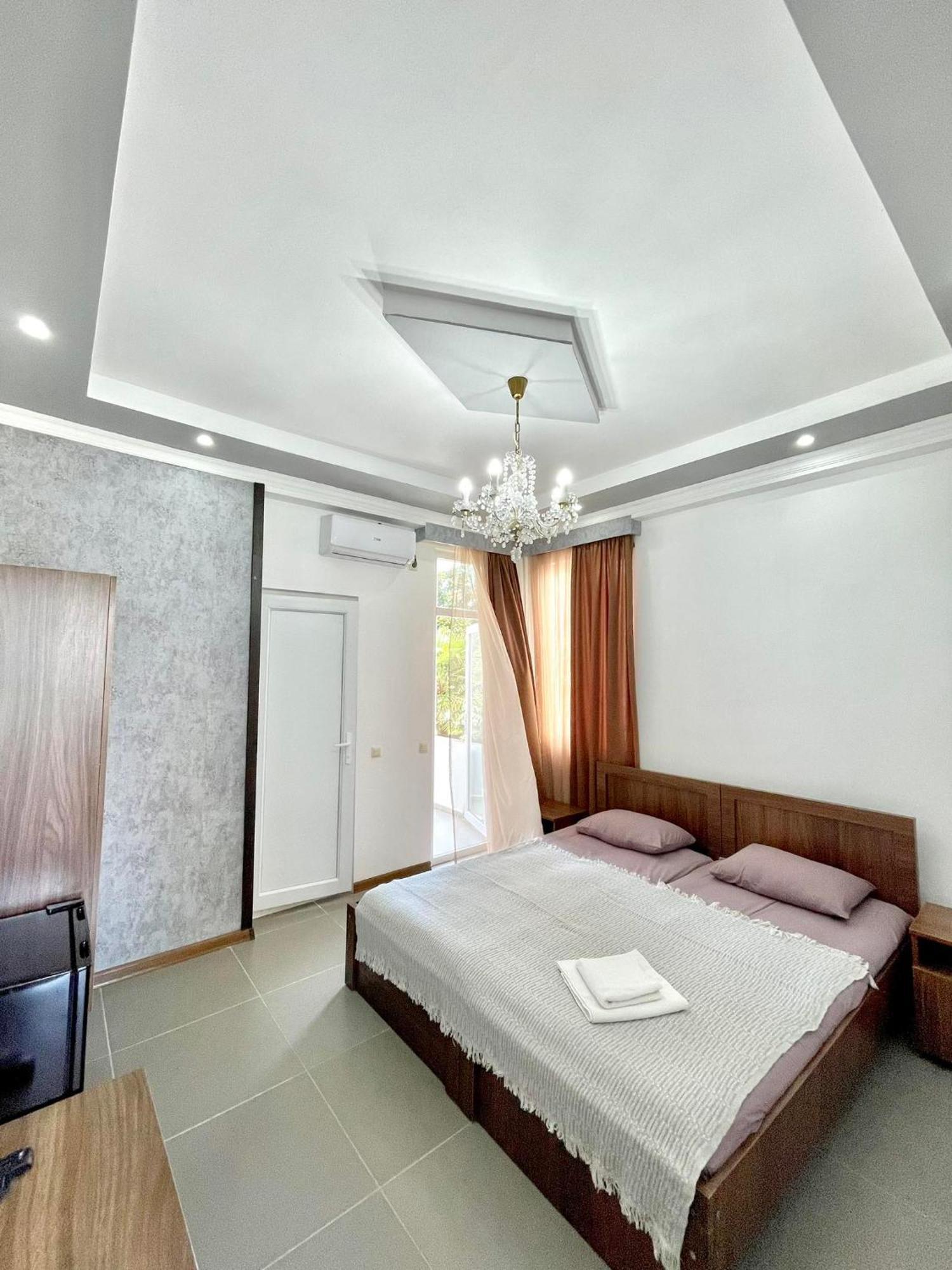 Tamazi Hotel Kobuleti Quarto foto